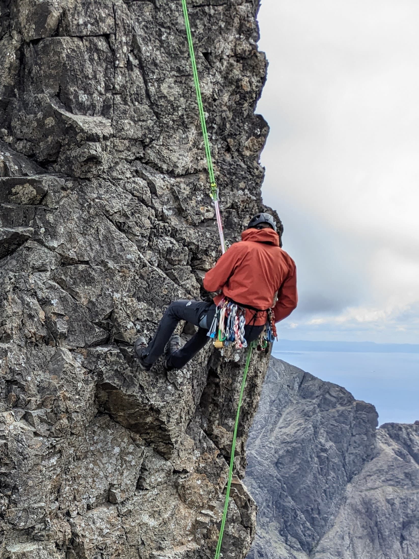 Inaccessible Pinnacle abseil